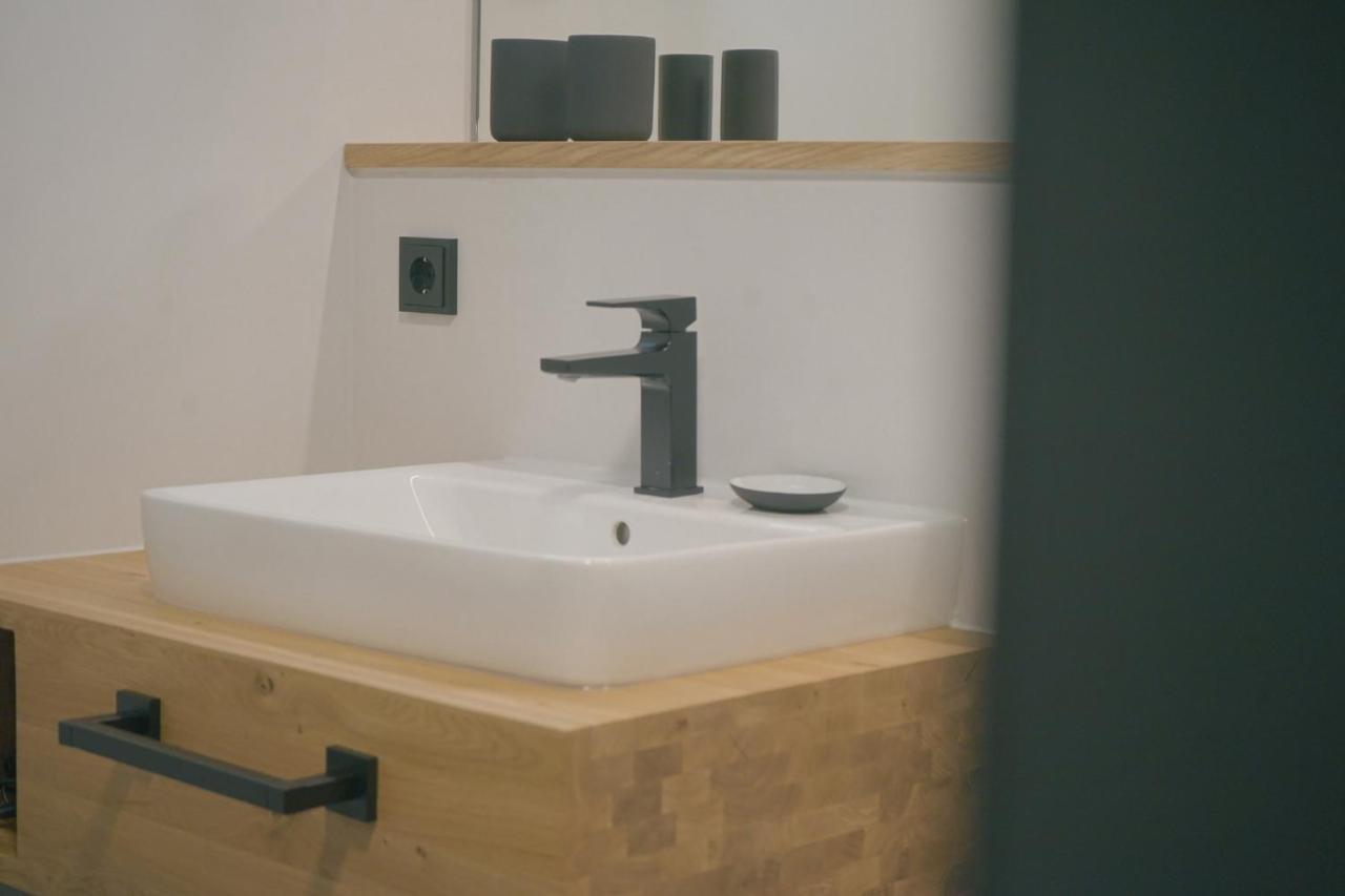Cella Apartments **** Zell im Wiesenthal Екстериор снимка